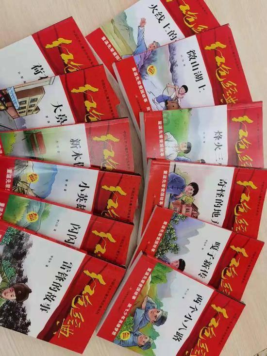 温州男教师为求避世，花100万把家涂全黑，9成时间在家“修仙”